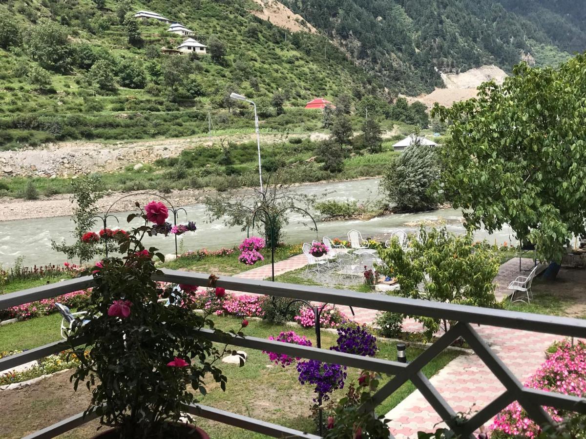 Parhena Cottages Bella Naran Eksteriør bilde
